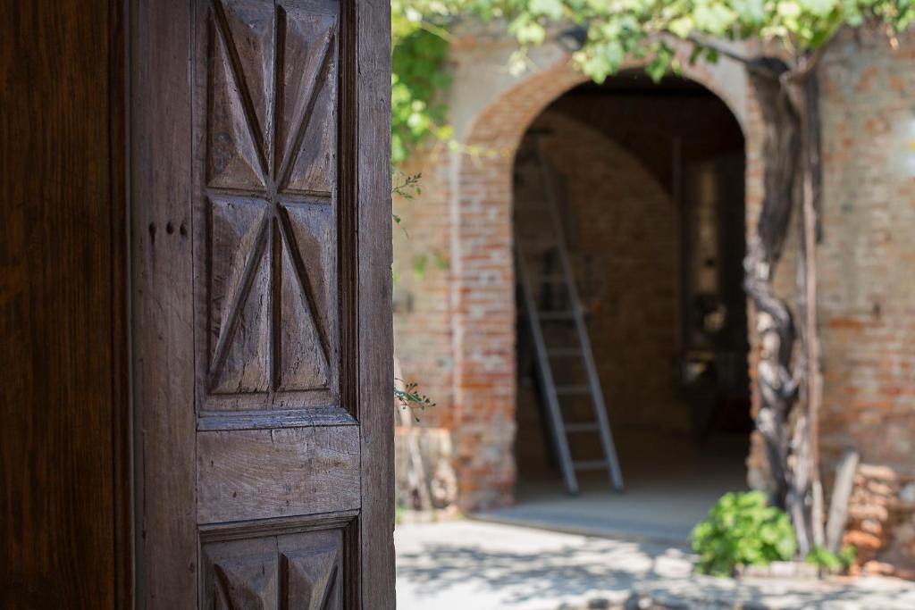 Marchesi Alfieri - Cantine E Ospitalita San Martino Alfieri Dış mekan fotoğraf