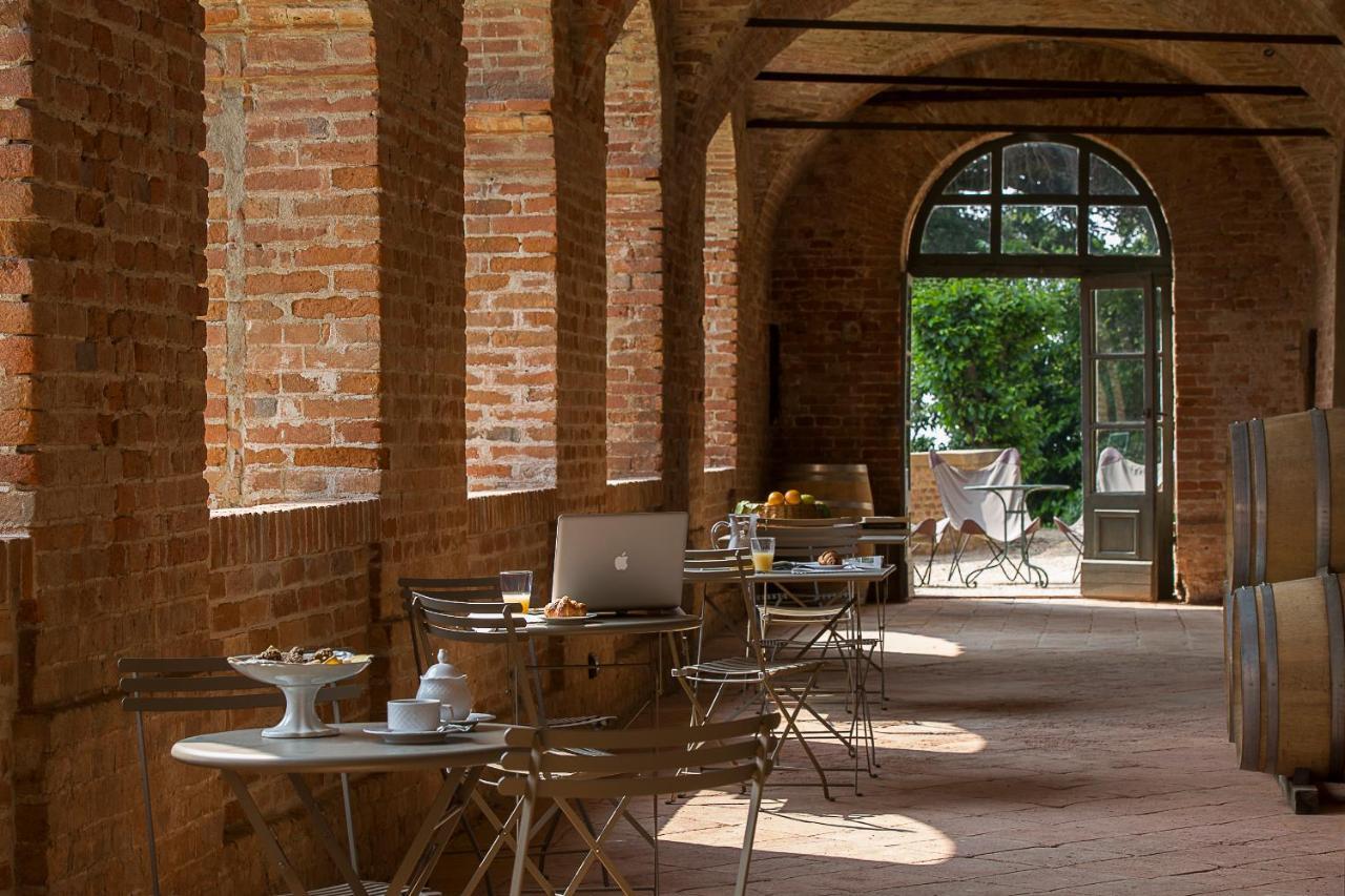 Marchesi Alfieri - Cantine E Ospitalita San Martino Alfieri Dış mekan fotoğraf